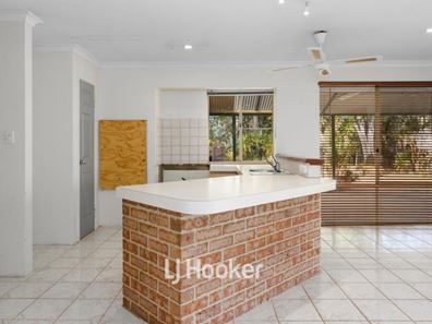 14 Admiralty Place, Leschenault WA 6233