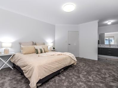 42 Canterbury Trail, Harrisdale WA 6112