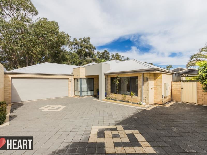 8 Birchgrove Court, Bibra Lake WA 6163