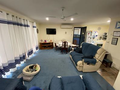 9/14 Thatcher Street, Waroona WA 6215