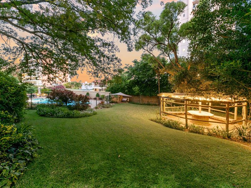 25/4 Crawley Avenue, Crawley WA 6009