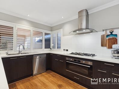 Lake Coogee WA 6166