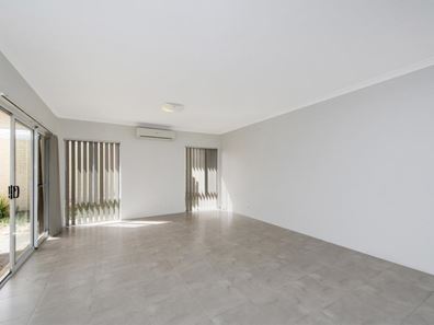 7B Hartfield Road, Forrestfield WA 6058