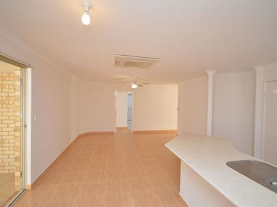10B Mercury Crescent, Falcon WA 6210
