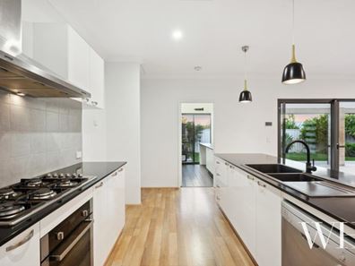 8C Southend Road, Hamilton Hill WA 6163