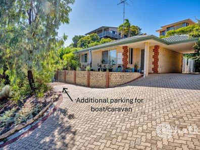 3A Allan Place, Halls Head WA 6210