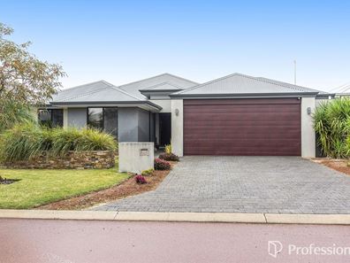 7 Wonnich Street, Byford WA 6122