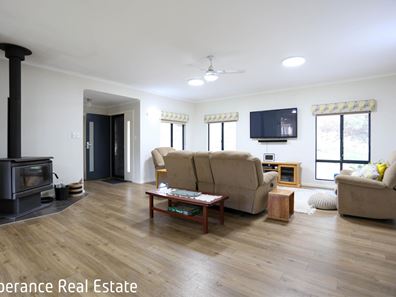 116 Sanctuary Crescent, Pink Lake WA 6450