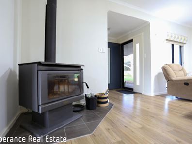 116 Sanctuary Crescent, Pink Lake WA 6450