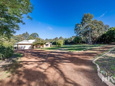 17 Catsbells Avenue, Bullsbrook WA 6084