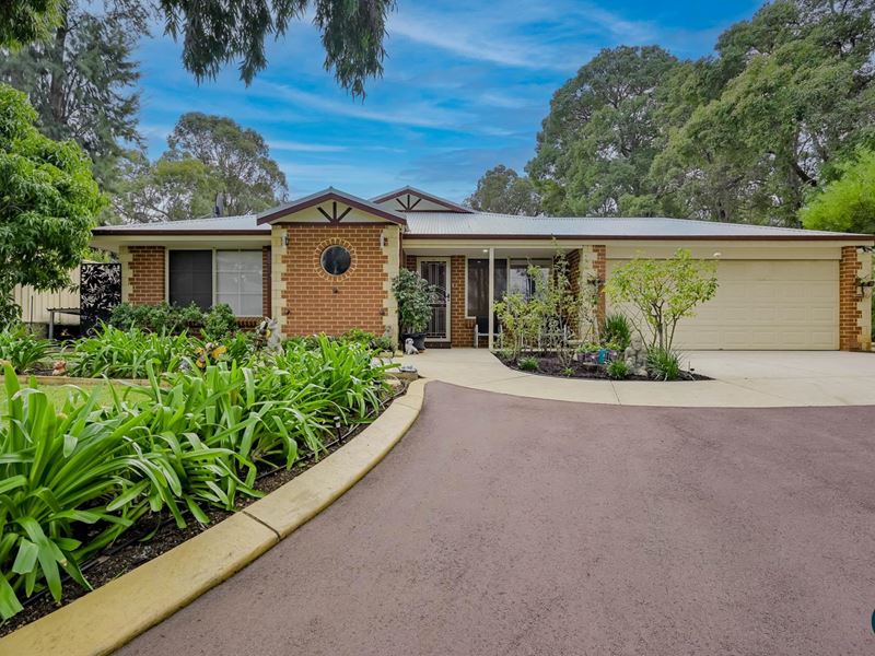 1 Wygonda Road, Roleystone WA 6111
