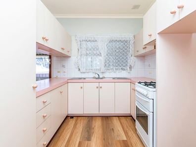 54 Bromley Road, Hilton WA 6163
