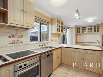 31 Maritana Road, Kallaroo WA 6025