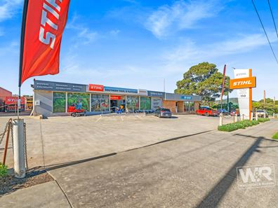 Retail - ALBANY BUSINESS LANDMARK NOW SELLING