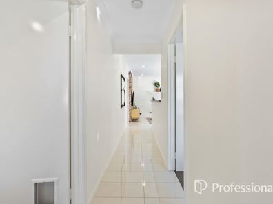 9A Wisborough Crescent, Balga WA 6061