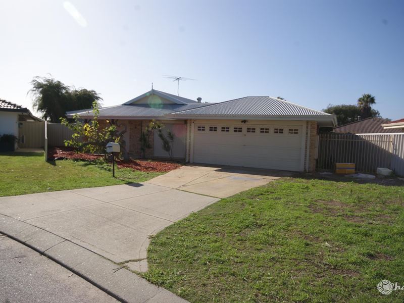 12 Baker court, Waikiki WA 6169