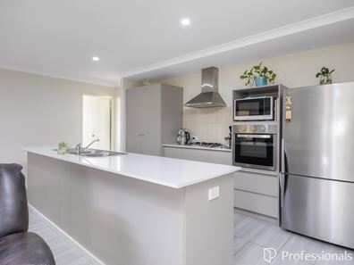 12A Warner Road, High Wycombe WA 6057