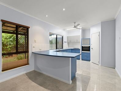 25 Bowerbird Loop, Djugun WA 6725