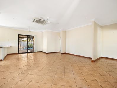 64 Campbell Crescent, Baynton WA 6714