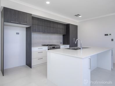 3 Loutraki Crescent, Alkimos WA 6038