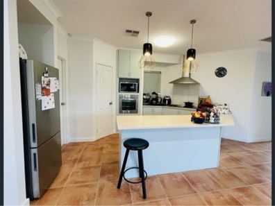 15 Cordata St, Canning Vale WA 6155