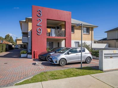 2/329 Sevenoaks Street, Cannington WA 6107