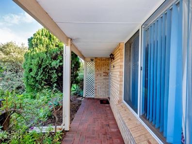 79 Casuarina Drive, Halls Head WA 6210