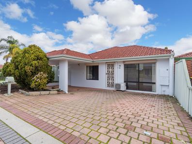 7/31 Salmon Gum Grove, Beechboro WA 6063