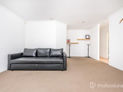 15 Duxford Street, Butler WA 6036