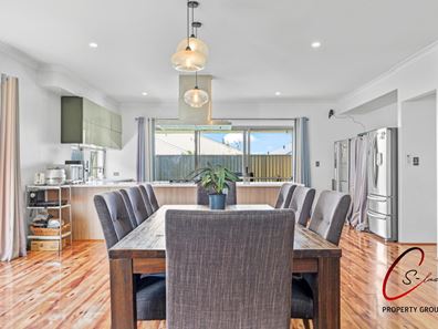 10 Firefly Street, Piara Waters WA 6112