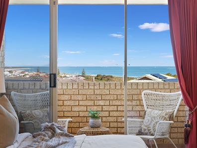 40 Diamond Drive, Ocean Reef WA 6027