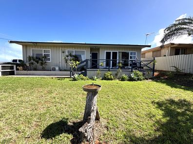 283 Robinson  Street, East Carnarvon WA 6701