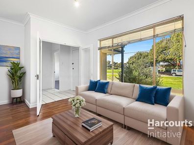 11 Garvey Street, Cloverdale WA 6105