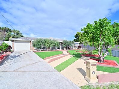 47 Britannia Way, Craigie WA 6025