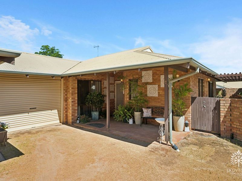 7/23 Byron Road, Kalamunda WA 6076