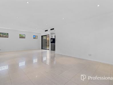 30C Ringmer Way, Westminster WA 6061