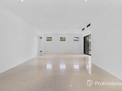 30C Ringmer Way, Westminster WA 6061