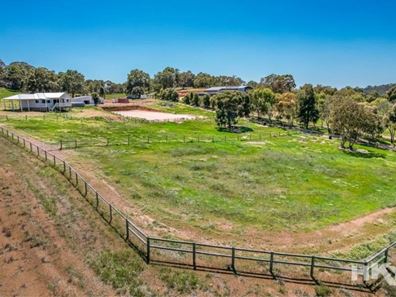 155 Citron Way, Lower Chittering WA 6084
