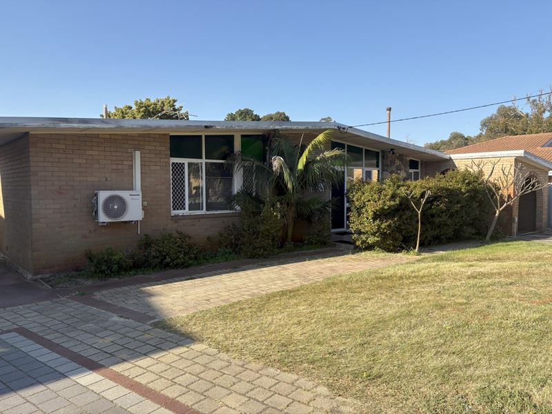 201 Kitchener Road, Booragoon