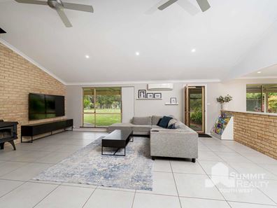 26 Marri Place, Gelorup WA 6230