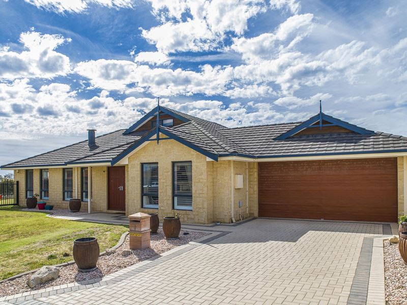 3 Manta Pass, Mindarie