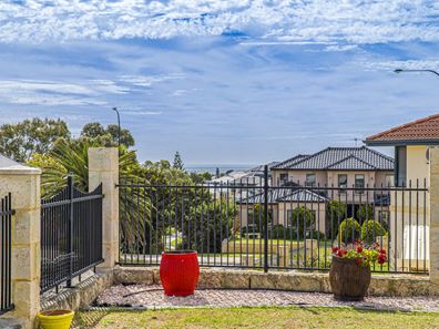 3 Manta Pass, Mindarie WA 6030