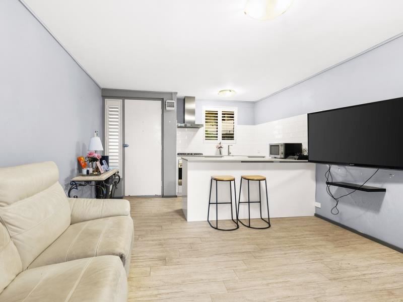 20W/24 Pearson Street, Churchlands