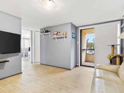 20W/24 Pearson Street, Churchlands WA 6018