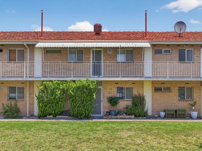 13/110 Central Avenue, Inglewood WA 6052