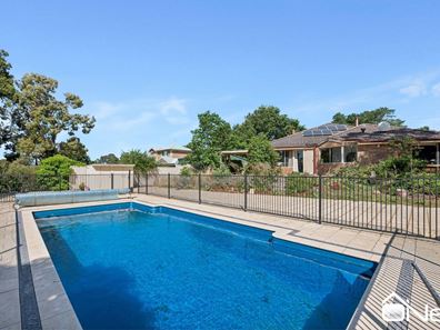 30 Kundyl Court, Kelmscott WA 6111