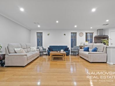 76 Elmridge Parkway, Ellenbrook WA 6069