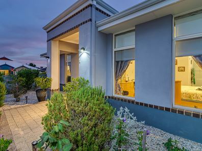 1 Prenton Street, Butler WA 6036
