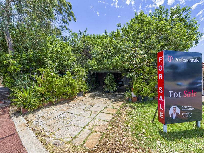 4 Yalgar Place, Lockridge WA 6054