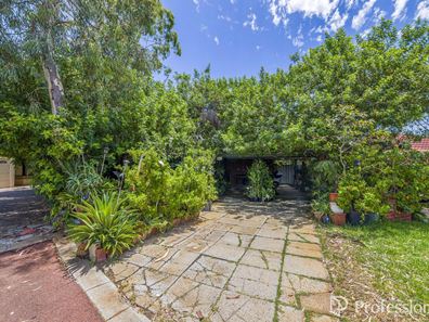 4 Yalgar Place, Lockridge WA 6054